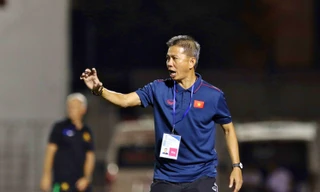 HLV Hoàng Anh Tuấn - Người mát tay mài giũa 'ngọc thô'