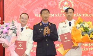 Bổ nhiệm cán bộ chủ chốt tại Viện kiểm sát và Văn phòng UBND tỉnh Thái Nguyên