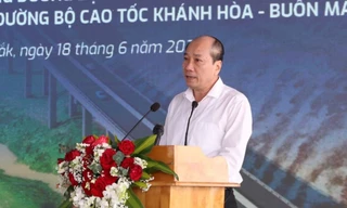 Khởi công tuyến đường chiến lược 'kết nối rừng với biển'