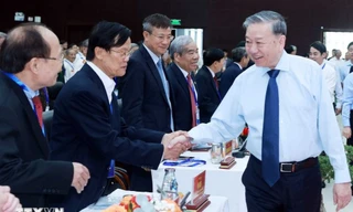 Tổng Bí thư Tô Lâm gặp mặt cán bộ lão thành cách mạng, người có công tiêu biểu