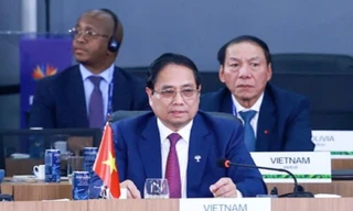 Thủ tướng nêu 3 đề xuất quan trọng tại Phiên thảo luận cấp cao BRICS mở rộng