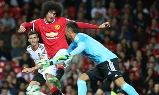 Giúp M.U hạ Valencia, Fellaini thắp hy vọng trụ lại Old Trafford