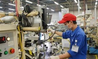 Đề xuất giải pháp để TPHCM tăng trưởng trở lại 