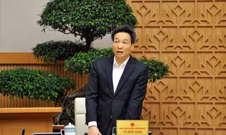  Phó Thủ tướng Vũ Đức Đam đề nghị Đoàn cần phát động đoàn viên thi đua khai báo y tế cho mình và người thân. Ảnh: Xuân Tùng