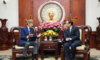 Bí thư Thành ủy TPHCM tiếp Đặc phái viên Tổng thống Hoa Kỳ
