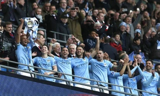Man City ngược dòng lên ngôi vô địch