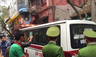 Xe cứu thương tại hiện trường.