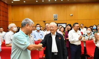 Hình ảnh Tổng Bí thư Nguyễn Phú Trọng tiếp xúc cử tri thành phố Hà Nội