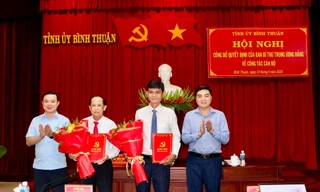 Công bố quyết định của Ban Bí thư Trung ương Đảng về công tác cán bộ