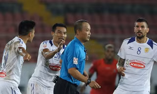 'Công Vinh không thể đòi tự bỏ tiền thuê trọng tài'