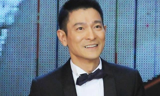 Fans lo lắng cho tình trạng sức khỏe của Lưu Đức Hoa