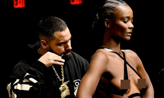 Dàn mẫu khoả thân diễn catwalk tại Tuần lễ thời trang New York