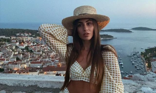 Vợ quyến rũ của ‘nam thần gác đền’ tuyển Croatia Livakovic