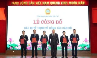 Bản tin 8H: Công bố quyết định Chánh án TANDTC về công tác cán bộ