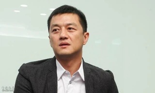 Tài tử ‘Tiếu ngạo giang hồ’ Lý Á Bằng ngập trong nợ nần