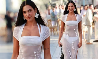 Dua Lipa mặc váy trong suốt lộ nội y dự đám cưới