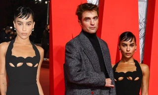 ‘Miêu nữ’ Zoe Kravitz ‘quên’ nội y sánh đôi cùng Robert Pattinson trên thảm đỏ