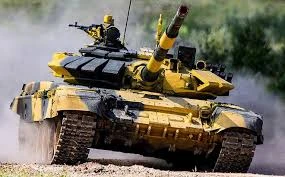 Xem xe tăng T-72B3 của Việt Nam drift trong Tank Biathlon 2018