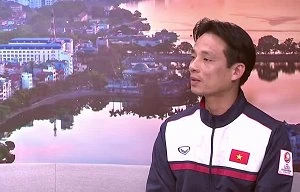 Bác sỹ U23 VN tiết lộ chuyện khâu môi cho Bùi Tiến Dũng trong 5 giây 