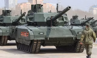 Siêu tăng T-14 Armata có thể nạp đạn tự động cực nhanh