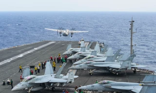 F/A-18 E/F Super Hornet: Cốt lõi sức mạnh tàu sân bay Mỹ
