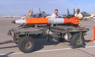 Toàn cảnh cuộc thử nghiệm bom hạt nhân B61 E