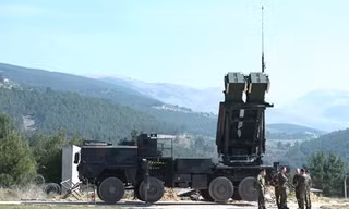 Cận cảnh quá trình triển khai hệ thống phòng thủ tên lửa S-400
