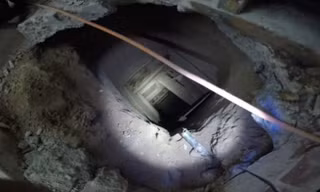 Đường hầm vận chuyển ma túy xuyên quốc gia bên dưới nhà hàng KFC