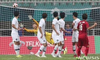 Những khoảnh khắc đáng nhớ nhất của Olympic Việt Nam ở ASIAD 18