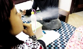 Lạnh người cảnh người dùng ma túy tổng hợp đơ đơ, hoang tưởng