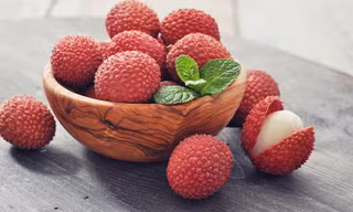 Quả vải và những điều nhất định không được bỏ qua