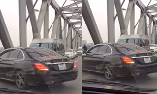 Tài xế Mercedes quay đầu trên cầu Chương Dương nhận 'kết đắng'