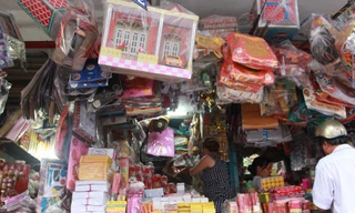 Vàng mã cúng Rằm tháng Bảy ế ẩm bất thường