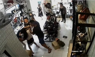 Hải Dương: Xông vào đánh chủ cửa hàng vì bị nhắc nhở việc đỗ xe