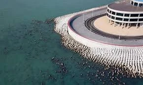 Nguy cơ cọc bảo vệ cầu vượt biển dài nhất thế giới trôi dạt