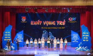 Tiếp thêm niềm tin, khát vọng cho tuổi trẻ