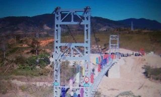 Nối hai bờ vui Đăk Tờ Re