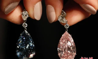 Lóa mắt với đôi khuyên tai kim cương giá hơn 1.000 tỉ