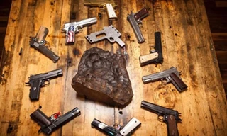 Mẫu súng để chế tạo.