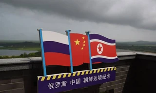 Thế giới tuần qua: Nga, Trung Quốc bị tố chuyển dầu cho Triều Tiên