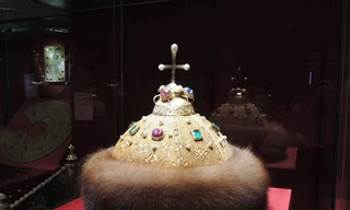 Chuyện kỳ lạ về các quốc bảo châu báu của Hoàng gia Nga