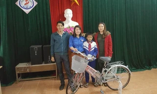 Nữ cán bộ đoàn trả lại tài sản 500 triệu đồng cho người đánh mất