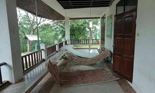 Một trường học ở tỉnh Nan (Thái Lan) hư hại nhẹ sau trận động đất ở Lào. Ảnh: Twitter