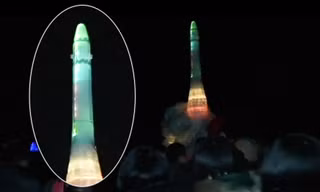 Triều Tiên trưng 'tên lửa đá' Hwasong-15 trong lễ hội băng đăng