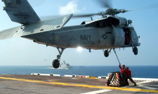 Trực thăng MH-60 Seahawk. Ảnh: Reuters