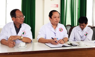 Bé sơ sinh tử vong ở Lâm Đồng, 3 nữ hộ sinh bị đình chỉ công tác