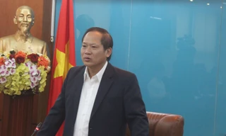 Bộ trưởng Bộ Thông tin và Truyền thông Trương Minh Tuấn phát biểu tại buổi làm việc.