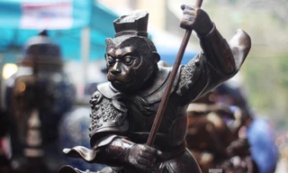 Tượng đồng Hầu Vương giá 18 triệu phục vụ đại gia Hà thành