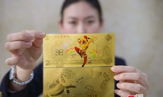 Cách đây vài ngày, một ngân hàng ở Thái Nguyên (Sơn Tây, Trung Quốc) vừa cho ra mắt sản phẩm tiền giấy in hình Tôn Ngộ Không để chào đón năm Bính Thân.