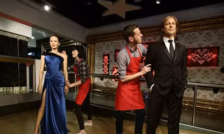 Tượng sáp Brad Pitt – Angelina bị tách đôi sau lùm xùm ly hôn